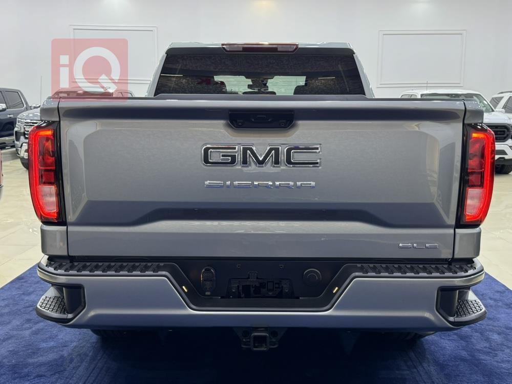 GMC Sierra